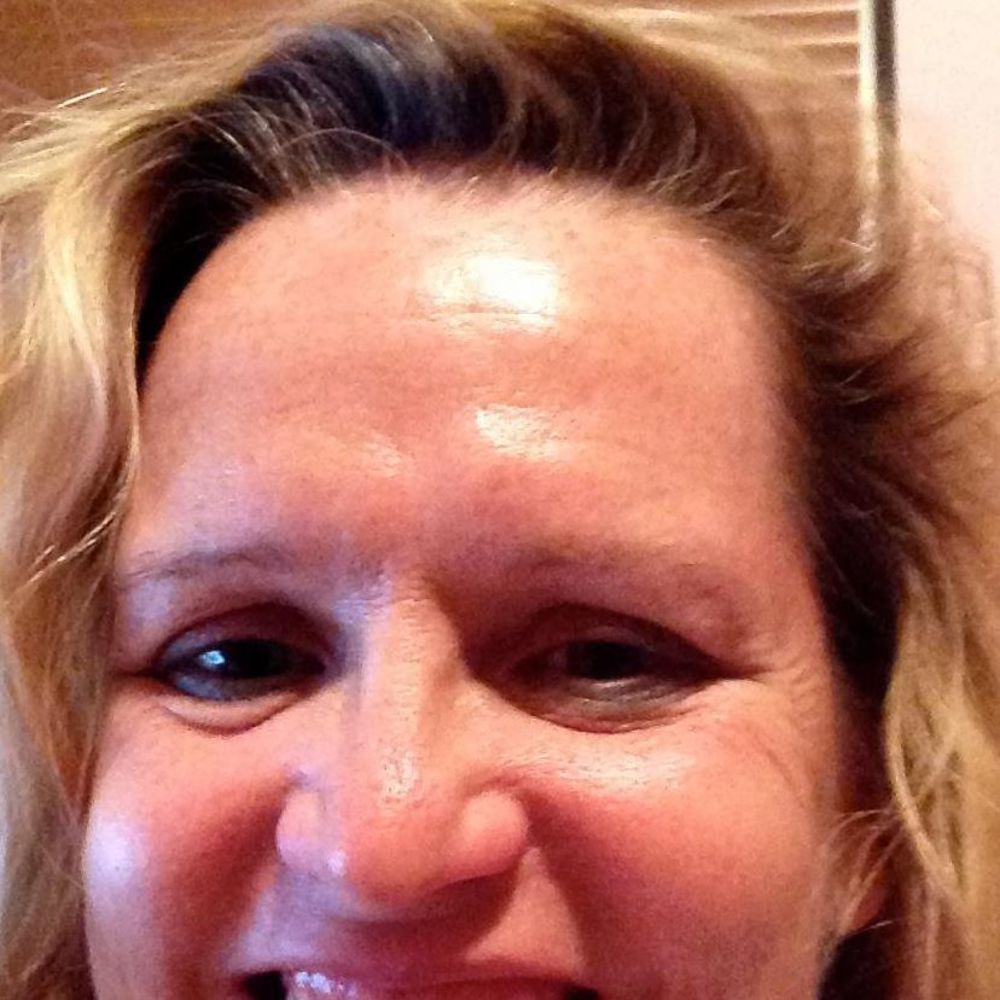 Meet your Posher, Lois